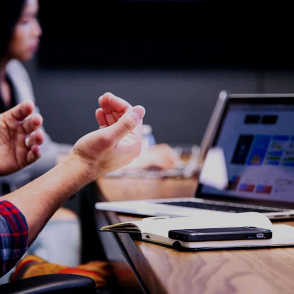 Laptop hands